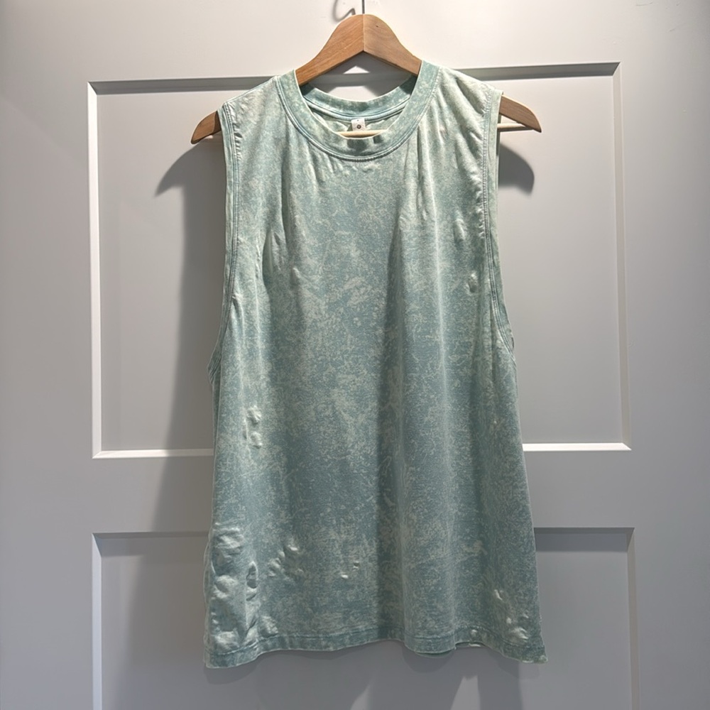 Lululemon All Yours Tank in Cloud Wash Size 8 - Picture 7 of 9